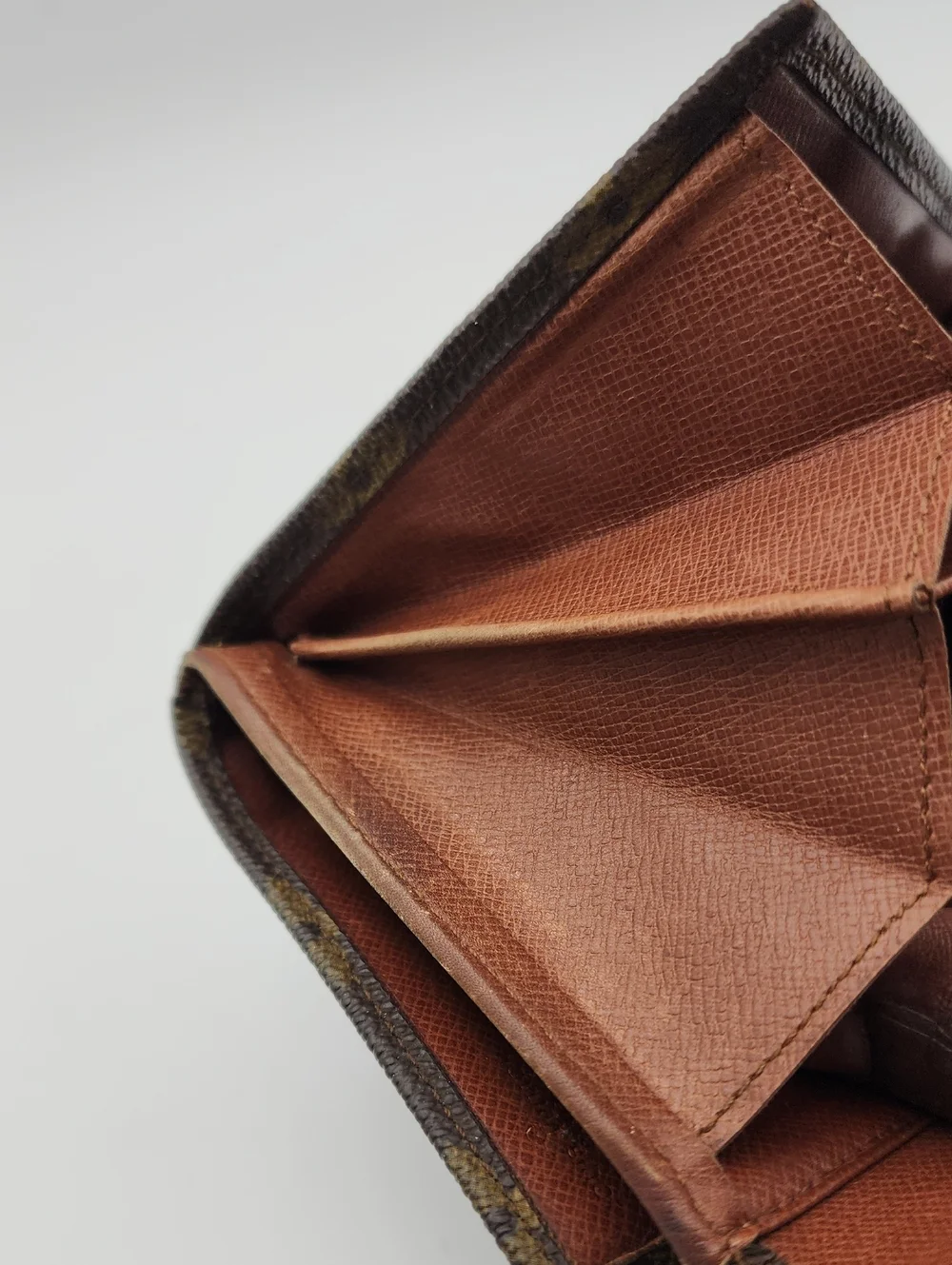 AUTHENTIC Louis Vuitton envelope vintage wallet
